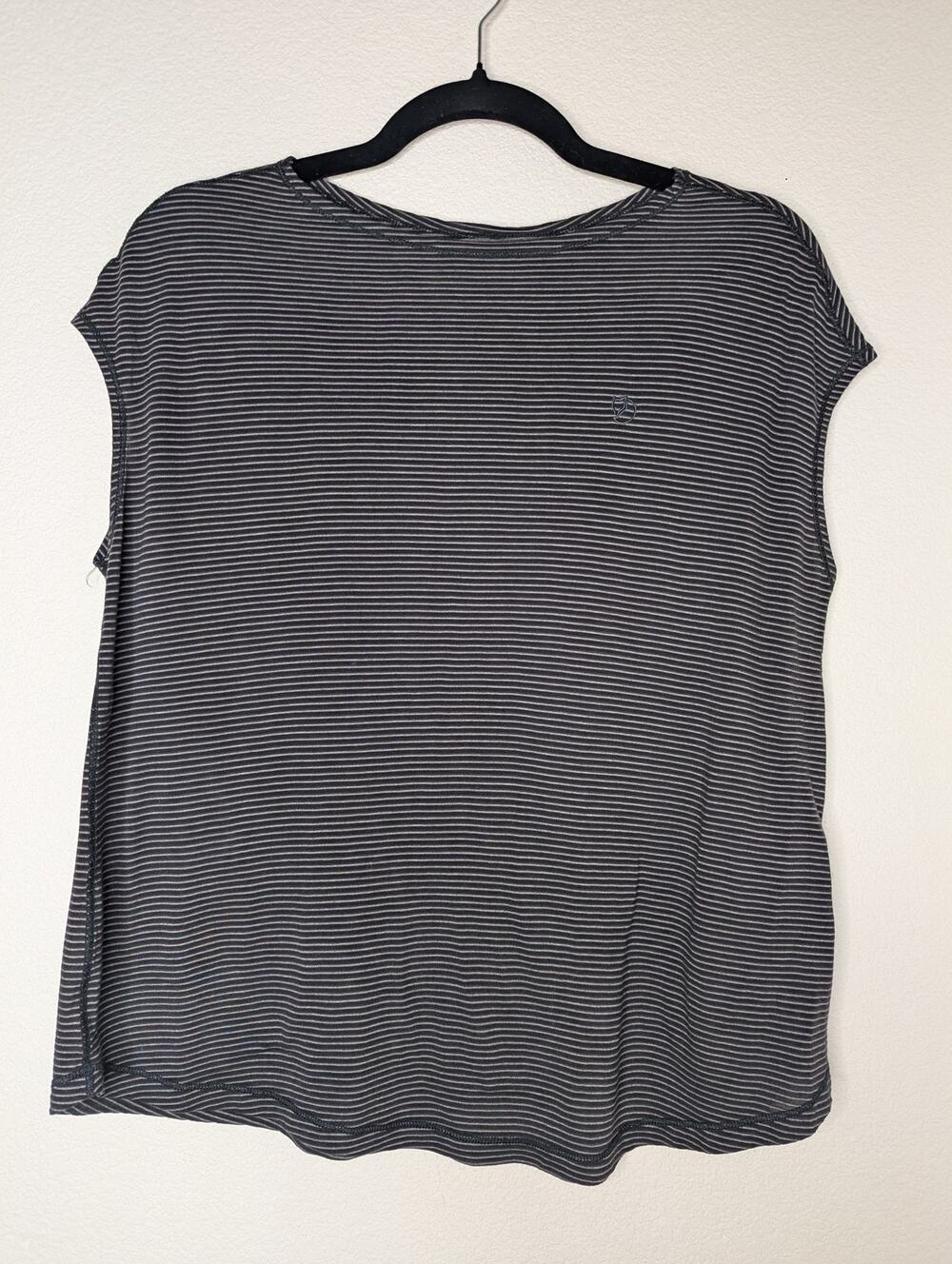 Fjallraven Women's Striped Tank S Black Gray Basic Gorpcore Activewear Travel
